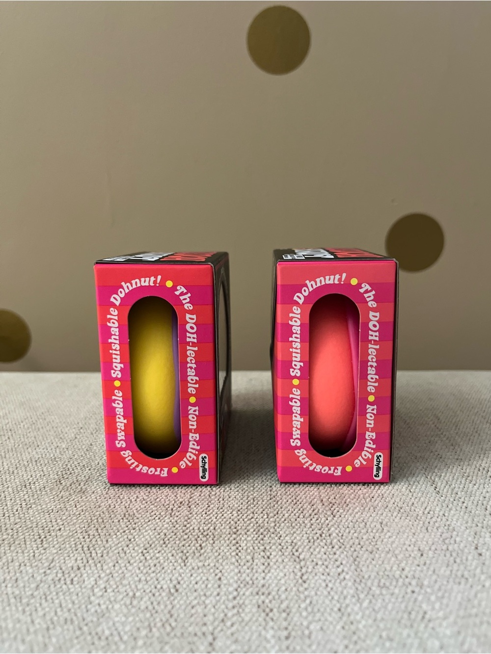 NEEDOH Donut Squishy Set - Purple & Hot Pink Frosting - Picture 4 of 4